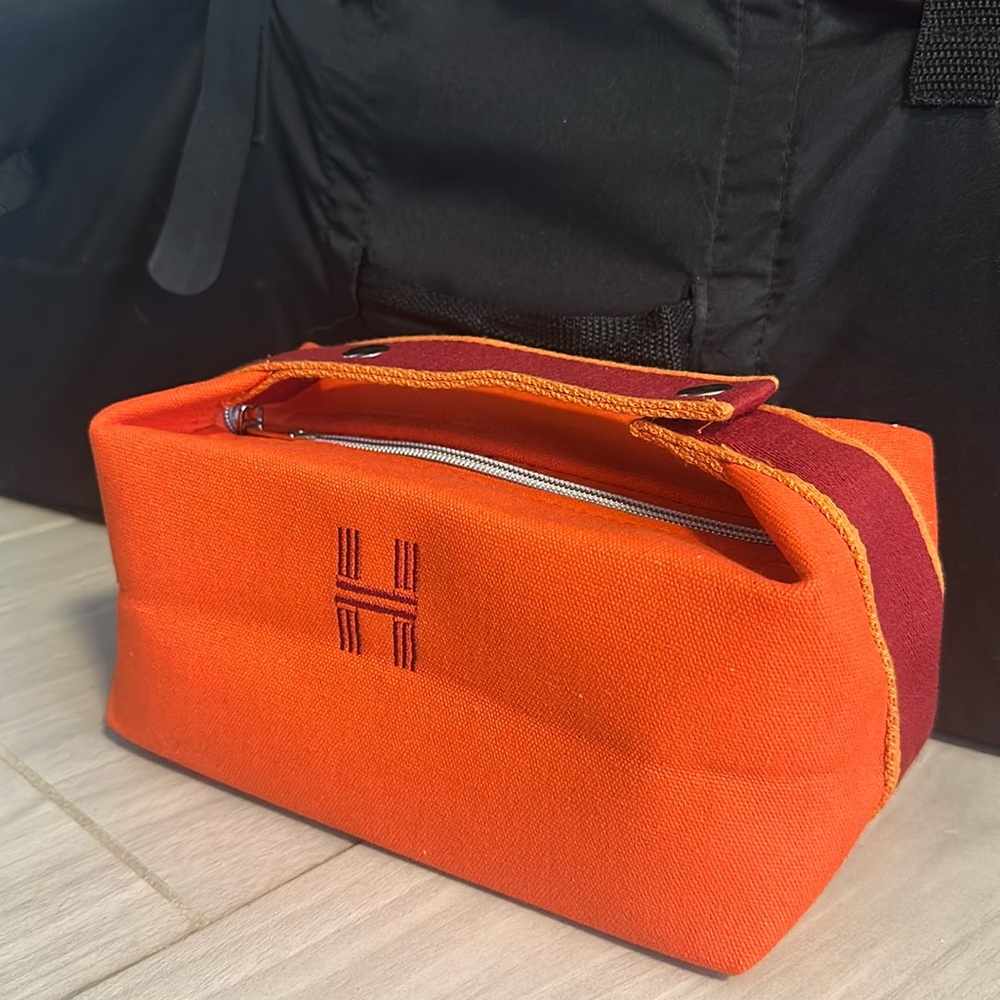 BUNDLE - 14 Orange Makeup Pouches